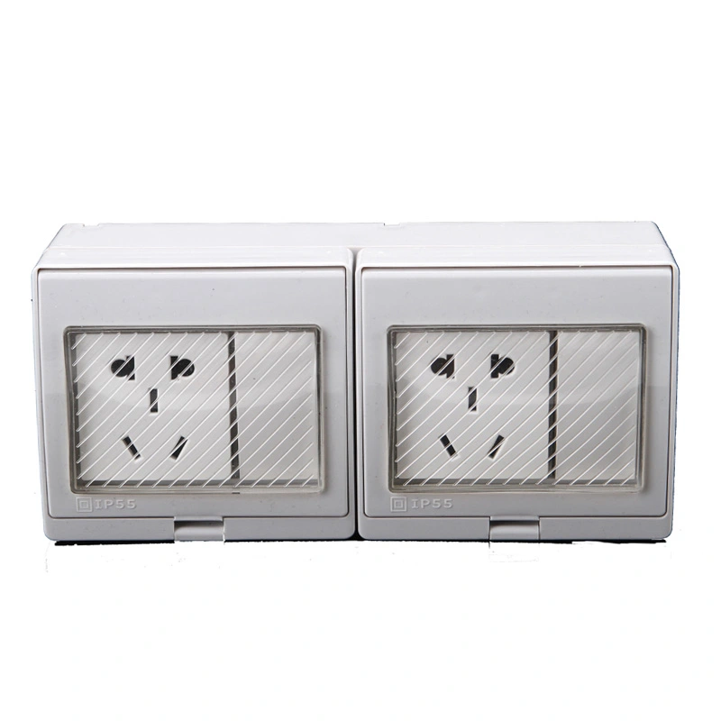 IP55 Series 5 Pin Multifungsi Wall Socket karo Ngalih kanggo Ngarep